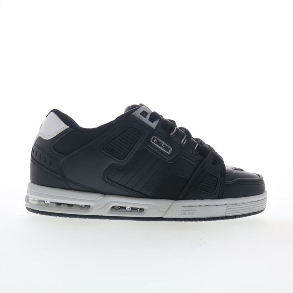 Globe Mens Sabre Black Shoes (NWT)
